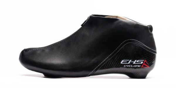 EHS Cyclone Black schaatsschoen